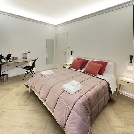 Vicki Vomero Rooms - Napoli Экстерьер фото